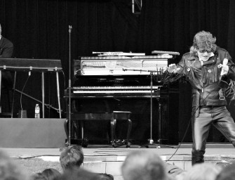 Nach Konzertabbruch: Helge Schneider kommt auf seiner Tour nach Hamburg