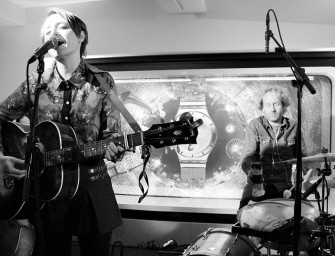 Zerbrechlich – „Mimi“ & the MAD NOiSE FACTORY