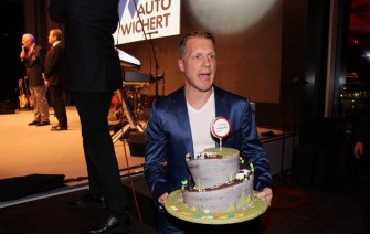 Happy B-Day – Pocher feiert Wichert Terminal-Eröffnung