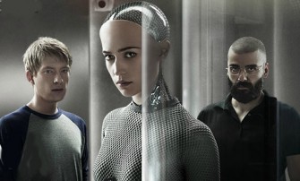 Auf TELE5: Ex Machina – verstörender Sci-Fi Thriller von Alex Garland