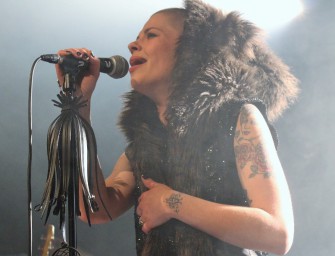 Echt mystisch und bondwürdig: Kovacs live in Hamburg 2015