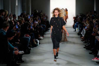 „Whatever“ – Herbst-/ Winterkollektion 2017/18 by rebekka ruétz