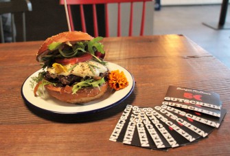 Gewinne Gutscheine BurgerKultour – Checkt den Challenger-Burger