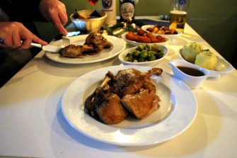 Christmas-Warm-Up mit Ente satt – das AHOI tischte auf