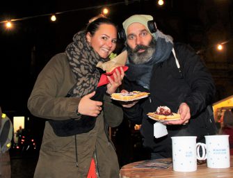 Zauberhafter Weihnachtsmarkt an der Apostelkirche
