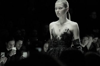 mbfwb19/20: IRENE LUFT mit Dark city – erotic is in the air