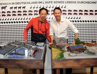 Eröffnung von „SAUWOHL“ mit hitziger Diskussion