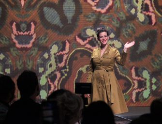 Lena Hoschek mit ARTISAN PARTISAN im Sommer