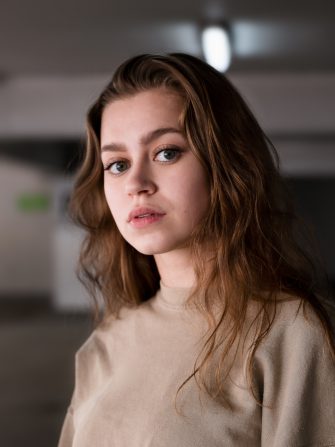 Im Talk mit ALEXANDRA PFEIFER über Film, das Tanzen zu INTO THE BEAT