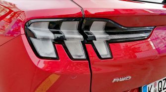 FORD MUSTANG MACH-E: 50.000ste  E-Limo an Kunden aus Deutschland ausgeliefert