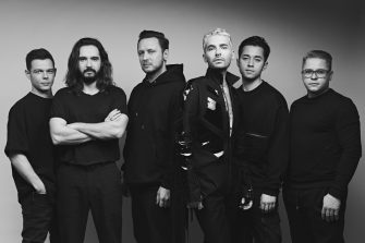 Tokio Hotel & VIZE mit „White Lies“-Titelsong zu GNTM Staffel