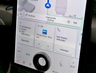 Radiohören beim Autofahren ist weiter im Trend