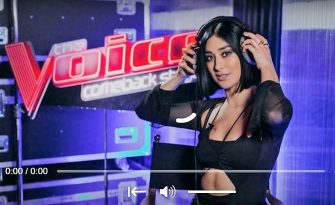 ELIF ist BACKSTAGE Couch by The Voice of Germany