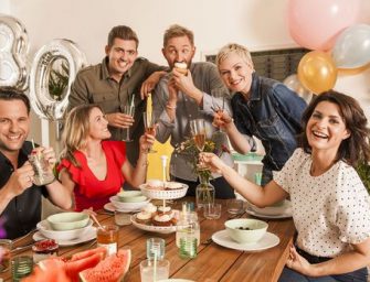 Jetzt auch SONNTAGS: Das SAT.1 Frühstücks-Fernsehen