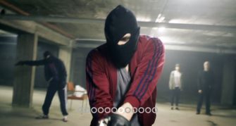 Victoria streamen: Krasses Action-Drama lief ohne Cut im Fernsehen!