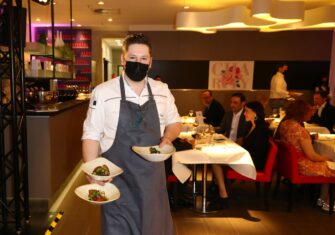 Großer Promi-Auflauf beim Charity Event im Alstertal-Einkaufszentrum