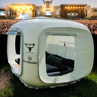 Wacken: Mit SLEEP(EROO)-Würfel und Festival-Tickets ins Heavy Metal Dorf