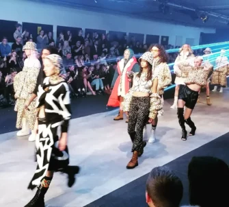 Provinz Berlin Fashion Week: Keine Sichtbarkeit mehr und Designer wandern nach Paris