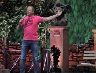 Mario Barth live in Berlin: „Ich gendere erst, wenn Frauen verdienen, wat Männer kriegen!“