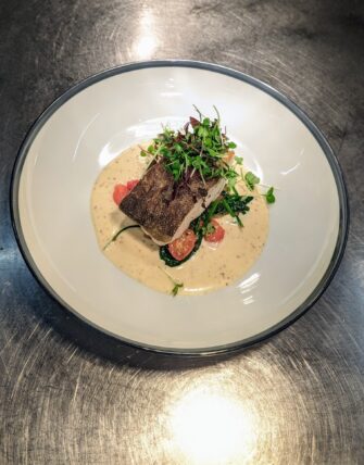 COZY Kitchen: Trend: Warum Klassiker wie Fisch und Schnitzel im Frühjahr In sind