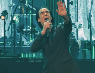 Nick Cave: Paris-Konzert auf ARTE im Stream – live im Juni in Hamburg