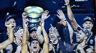 Dennis Schröder holt mit Deutscher Basketball-Mannschaft EM-Titel