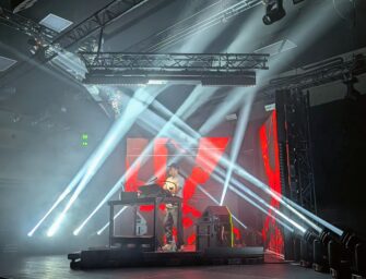 Fritz Kalkbrenner: Perfekte Show mit Wow-Effekt im Bunker Hamburg