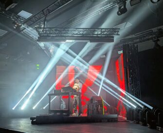 Fritz Kalkbrenner: Perfekte Show mit Wow-Effekt im Bunker Hamburg