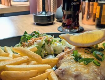 Zeppelin Schwerin: Das beste (Hamburger) Schnitzel von MeckPom?