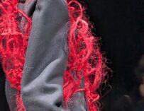 rebekka ruétz: Masken, Darkness, kleinere Locations und wenig Empathie