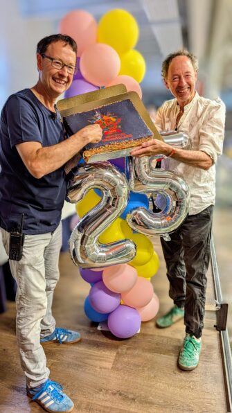 25 Jahre Jubiläum: Gerrit und Frederik Braun feierten mit 25 Torten