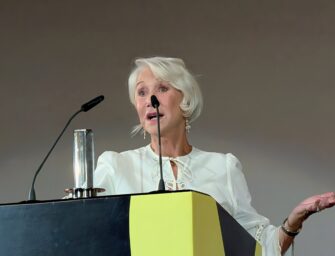 Superstar Helen Mirren auf dem Filmfest Hamburg zum Douglas Sirk Preis 2026